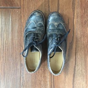 Bedstu size 7 1/2 distressed leather shoes